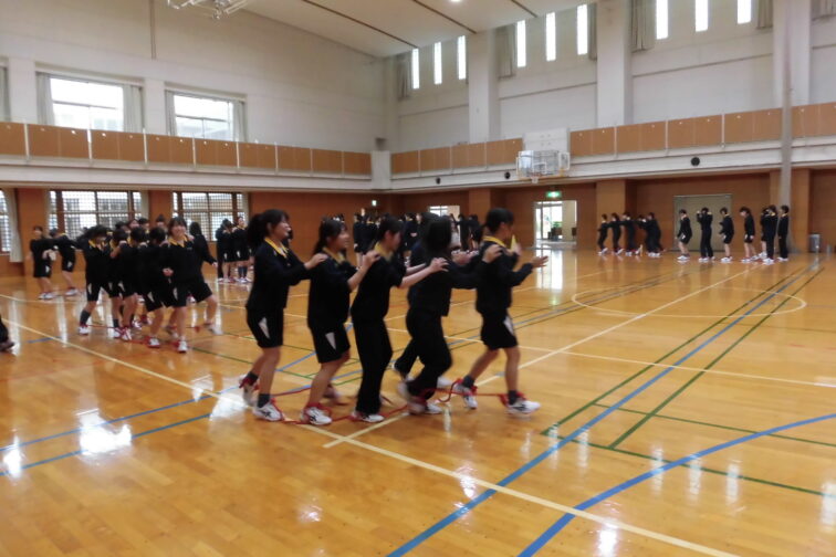 【高校一年生】LHRレクリエーション(むかで競走)